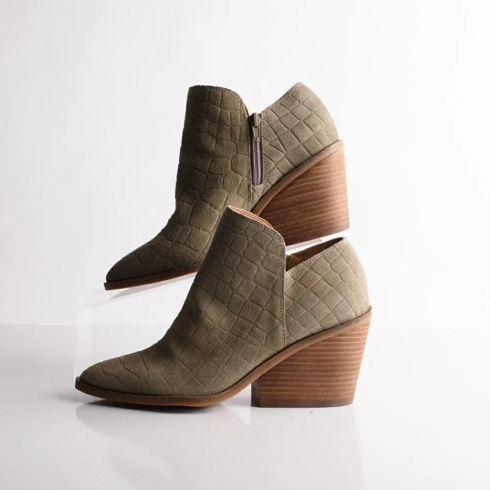 Lucky Brand Women Saucie Green Jupiter Heeled Booties Boots 7M Suede Leather New